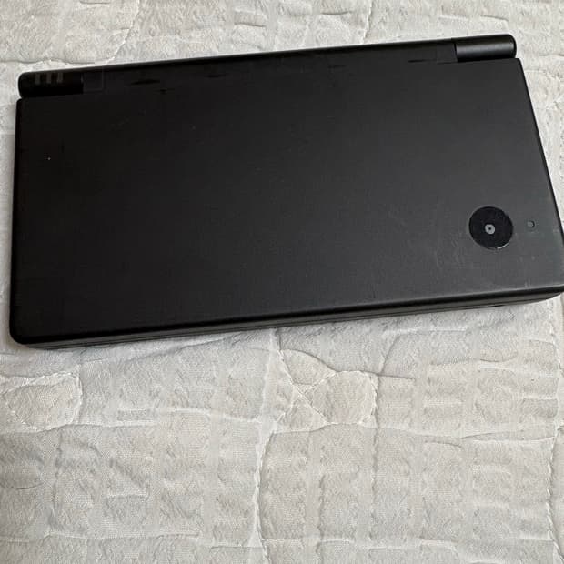 닌텐도 DSi