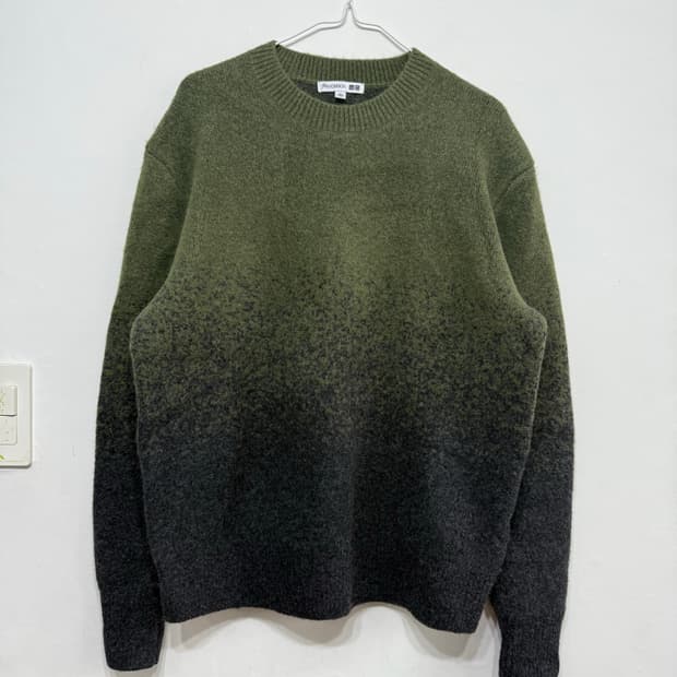 Jw앤더슨 X 유니클로 수플레얀 그라데이션 크루넥 스웨터 S