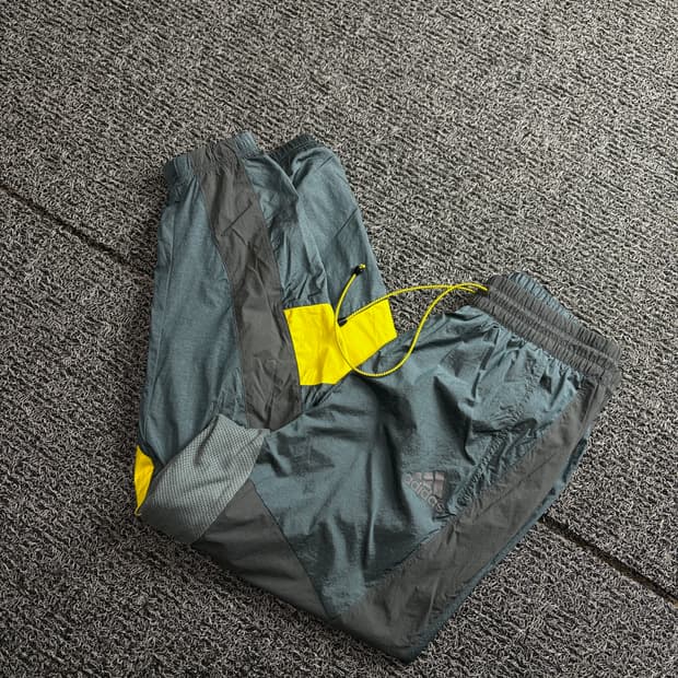 아디다스 스트리트 루즈핏 우븐 트랙 조거팬츠 2670