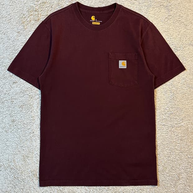 칼하트 CARHARTT 오리지널핏 포켓 반팔 티셔츠 버건디