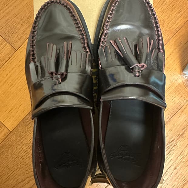 닥터마틴 아드리안 체리레드 260