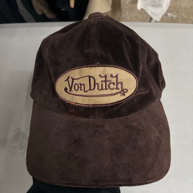 본터치 벨루아 브라운 볼캡