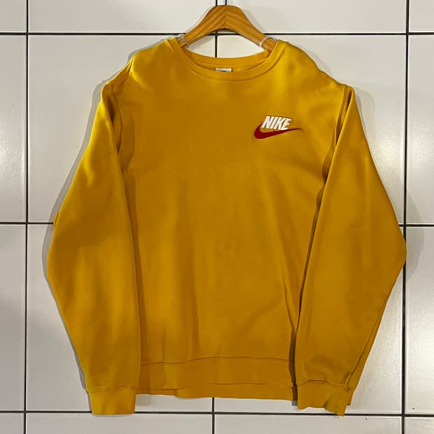 슈프림 x 나이키 18FW 크루넥 머스타드