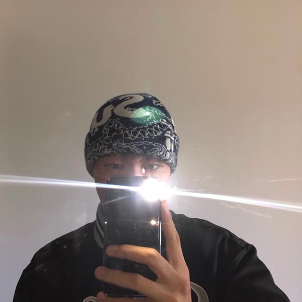 슈프림 반다나 비니