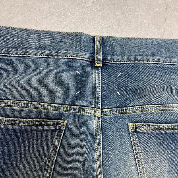 마르지엘라 데님 (허율님 착용)