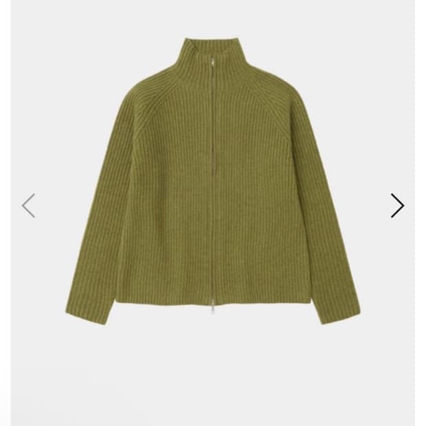 강정석 니트집업 2사이즈 판매합니다