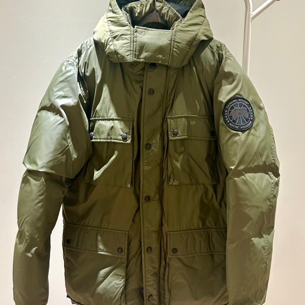 캐나다구스 패딩