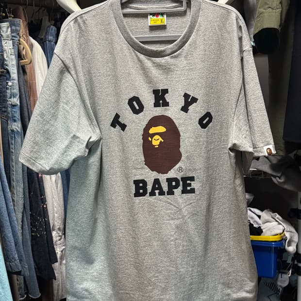 베이프 도쿄 반팔티 XL 그레이