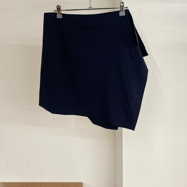 비비안 웨스트우드 네이비 드레이프 미니 스커트