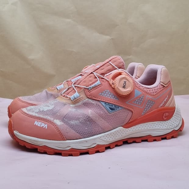 네파 보아 다이얼 핑크 트레킹화 250