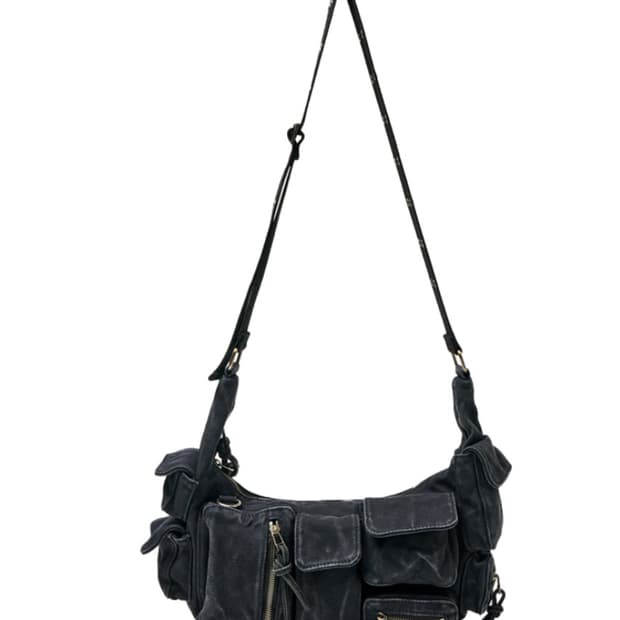 구해요))스키즘 인듀싱 웨이스티드 카고백