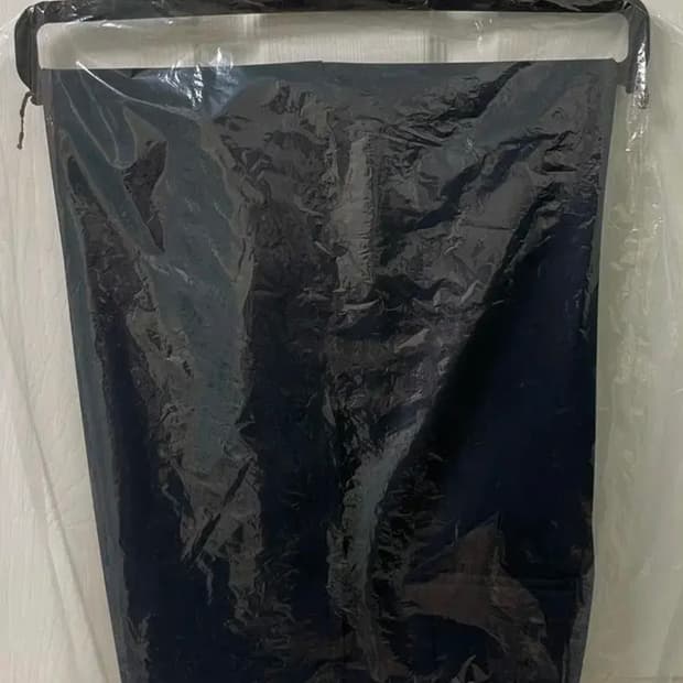 [미개봉 새상품] 보테가베네타 사토리얼 울 와이드 팬츠 네이비 38