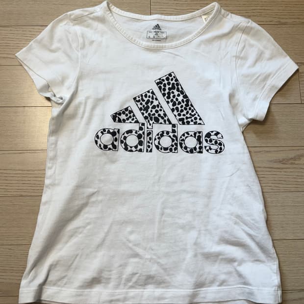 아디다스 딱붙 반팔 티셔츠 도트 호피 달마시안 패턴 빅로고 슬림핏