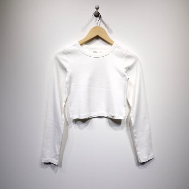 글로니 GLOWNY 크롭 롱슬리브_s