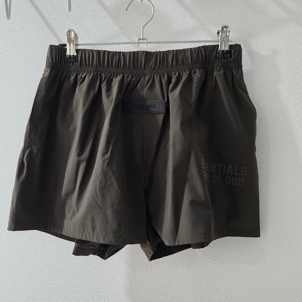 에센셜 여성 반바지 xs카키