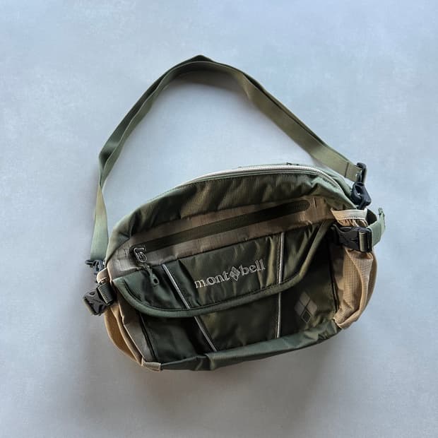 몽벨 mont-bell BAUM 바움 힙색 다크 카키