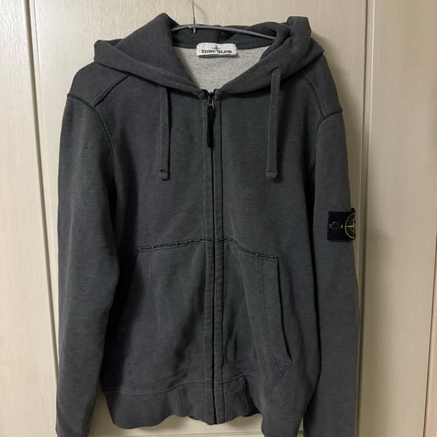 Stone Island 스톤아일랜드 차콜 후드집업 S (정품)