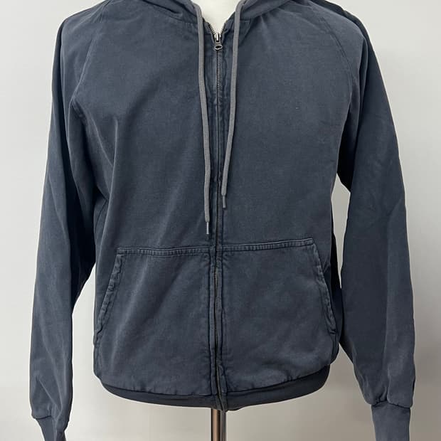 (새상품)이지갭 후드집업 포에틱블랙 XS