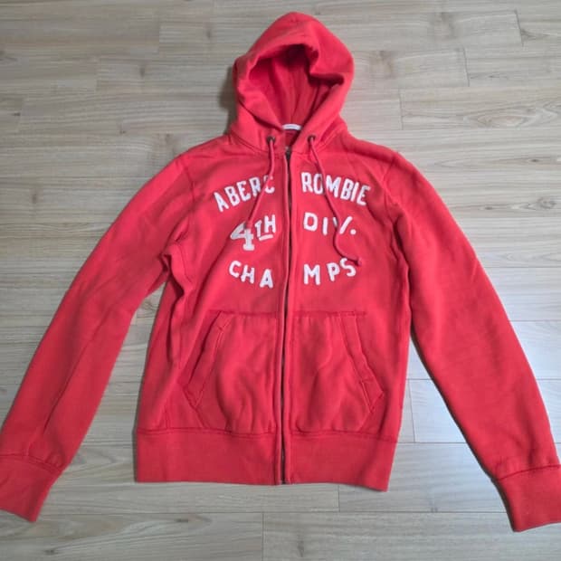 아베크롬비 레드 후드집업 희귀 디자인