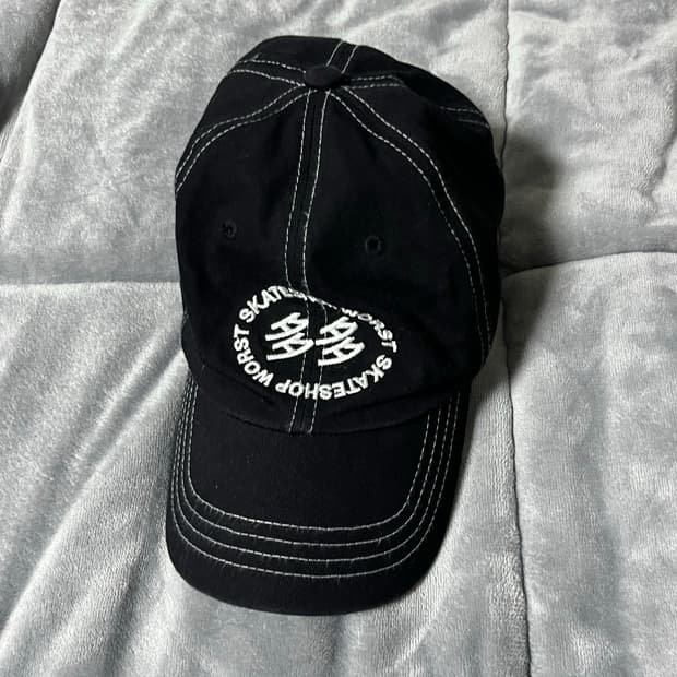 다다이즘 볼캡 모자