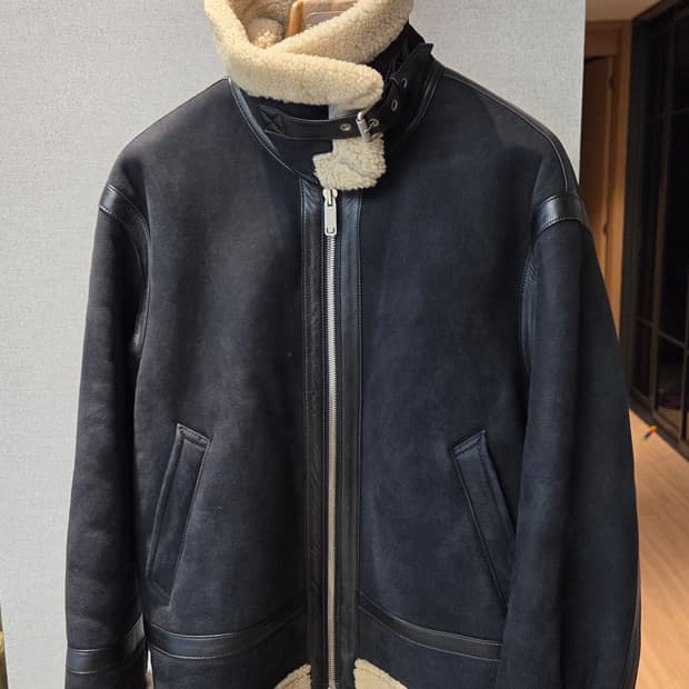 커스텀멜로우 천연양모 천연외피 무스탕 판매