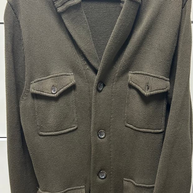 갭 카키 가디건