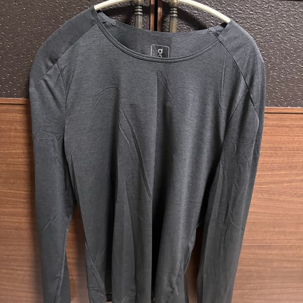 온러닝 퍼포먼스롱티 M 블랙