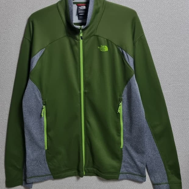 오버핏 M ) 노스페이스 카키+그레이 약기모 트레이닝 져지 트랙탑