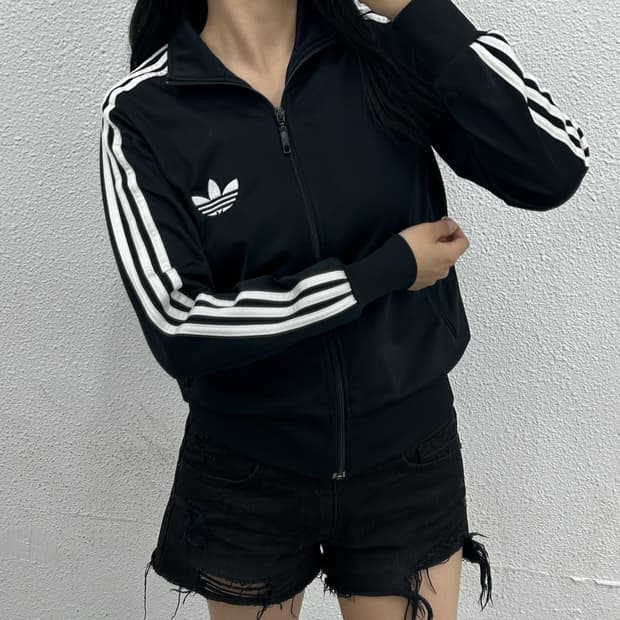 아디다스 파이어버드 블랙 트랙탑 95