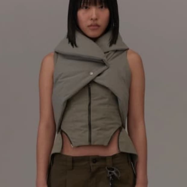 Hyeinseo 혜인서 오라가미 백베스트 웜그레이 사이즈2