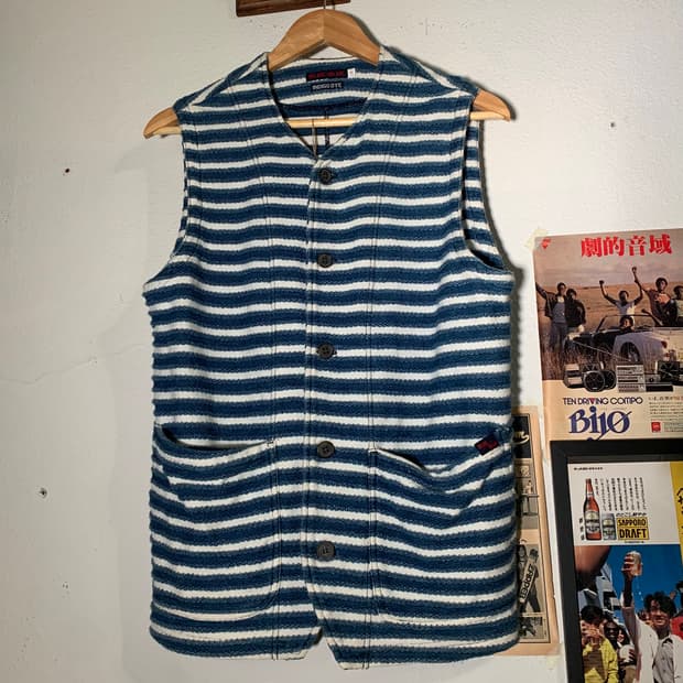 블루블루 스트라이프 베스트