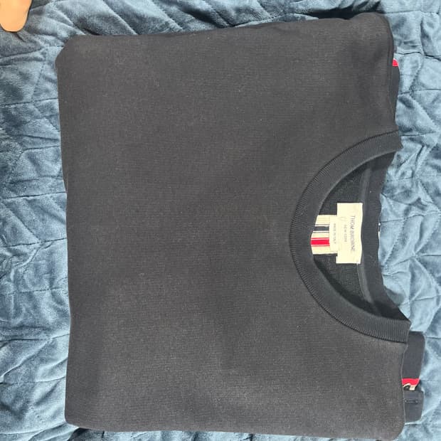 톰브라운 백 스프라이트맨투맨 3