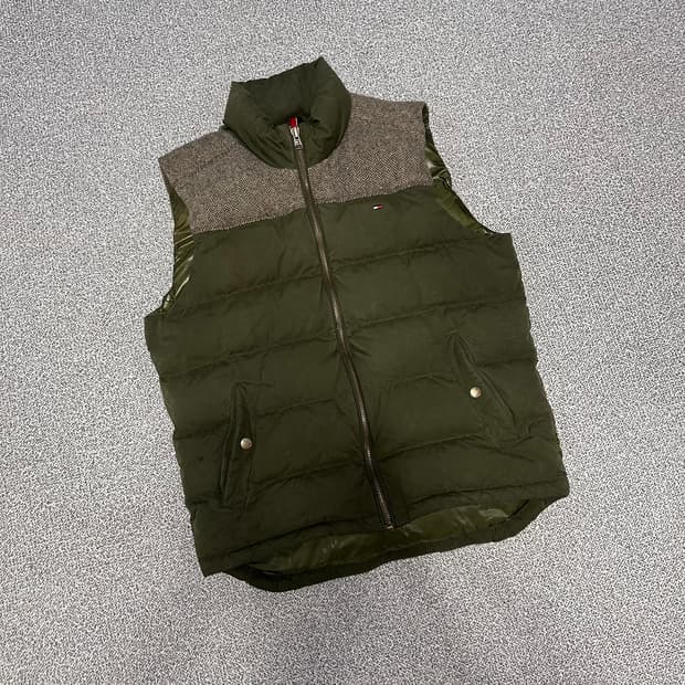 타미힐피거 헤링본 패딩 조끼