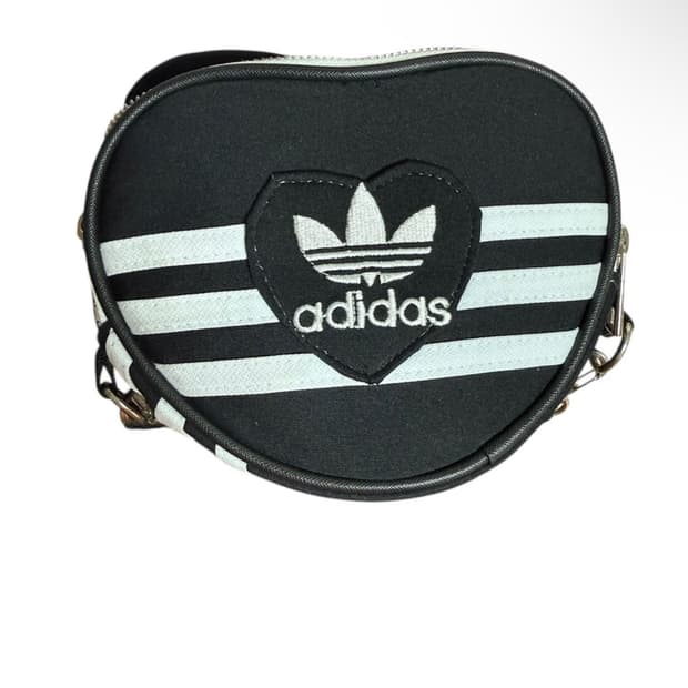 아디다스 커스텀 하트백 