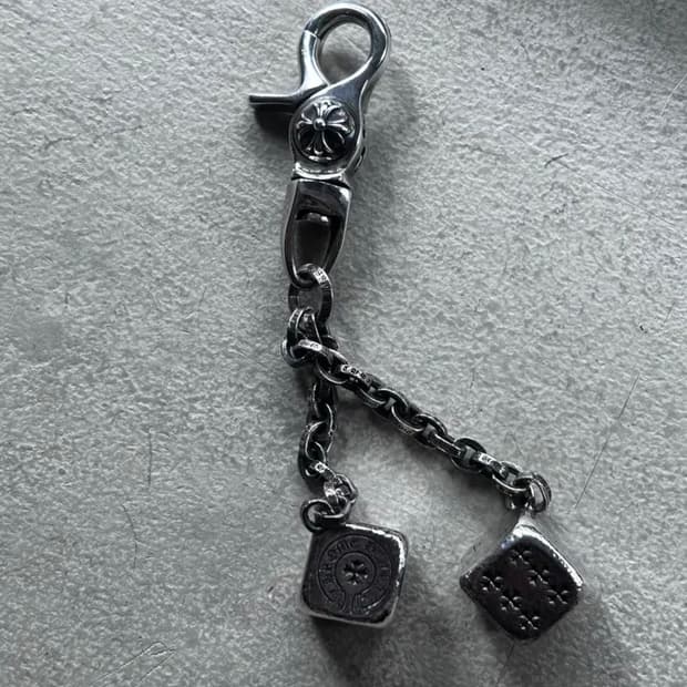 크롬하츠 다이스 키체인