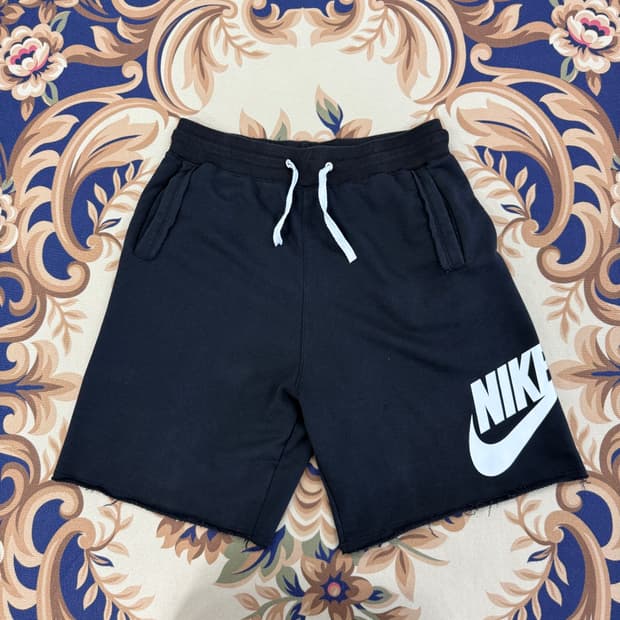 (L)나이키 NIKE 빅로고 코튼 반바지(블랙)