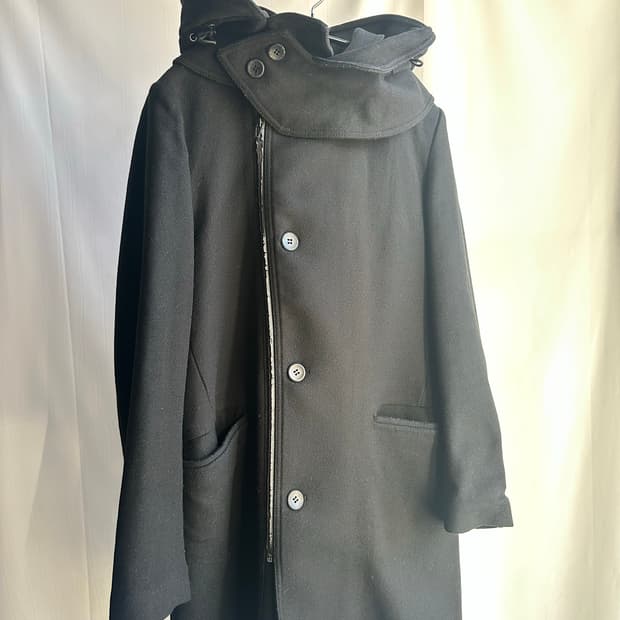 솔리드옴므 후드 사선코트