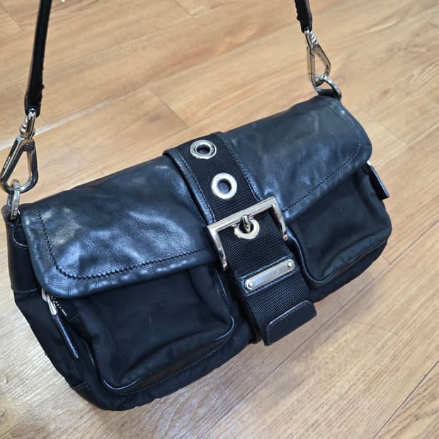 PRADA 프라다 포코노 가죽 숄더백 