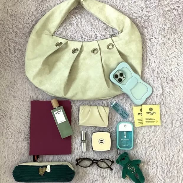 Gragg 그랙 블루리본 폰케이스 아이폰 14프로 15프로