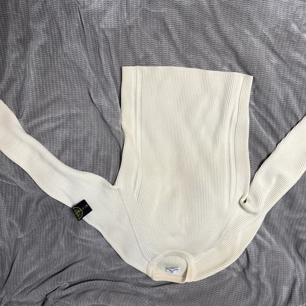 스톤아일랜드 니트 골지 아이보리