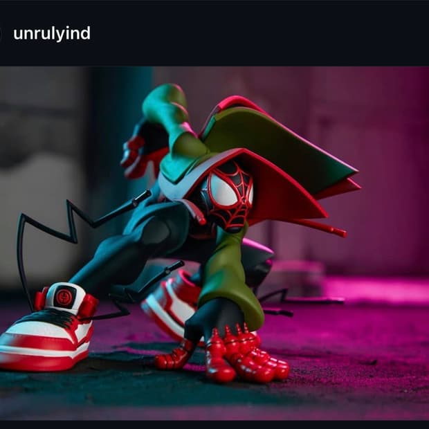 Marvel Unruly Industries Spider-Man 피규어