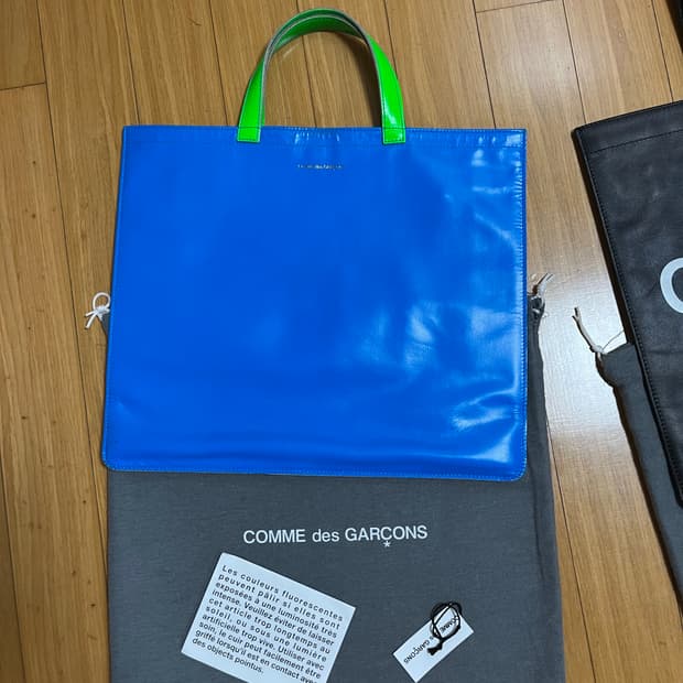 꼼데가르송 컬러백 (100% 레더)