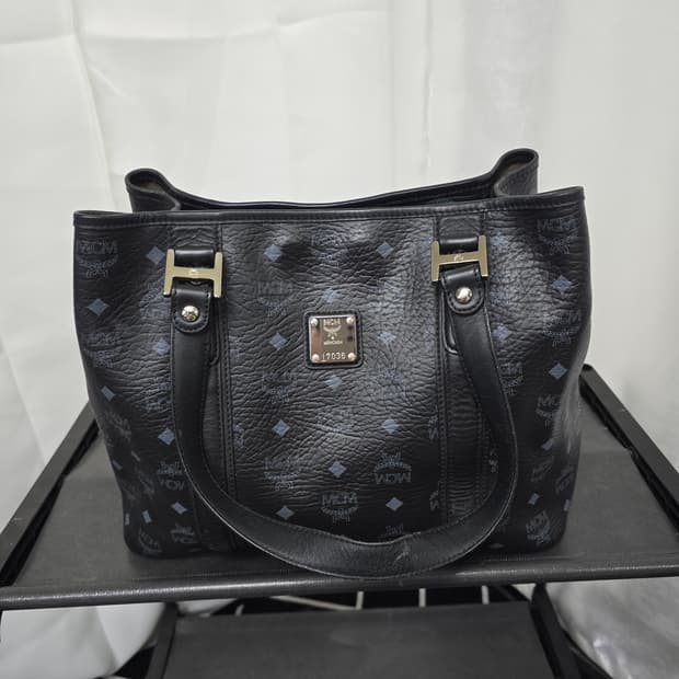 MCM 블랙 로고 토트백 (1763)