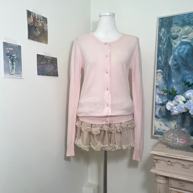 pink button point long sleeve cardigan