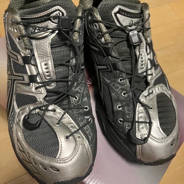 아식스 X 언어펙티드 젤-님버스 10.1 - 실버:블랙 270