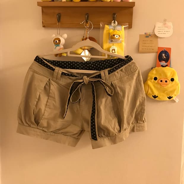 카메빈티지 도트 베이지 숏팬츠