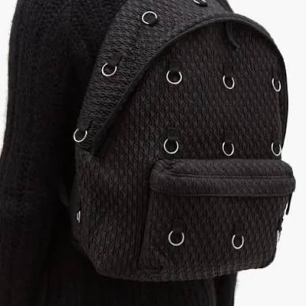 라프시몬스 이스트팩 루프링 패디드 백팩