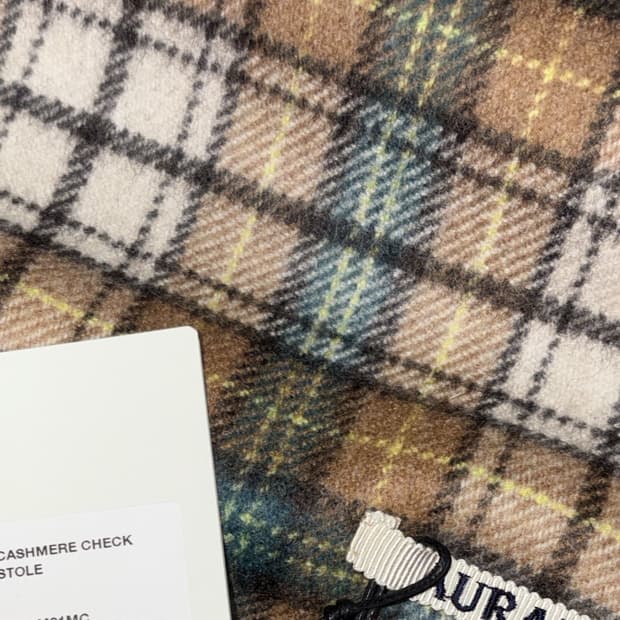 오라리 머플러 브라운 새상품 25년도 제품