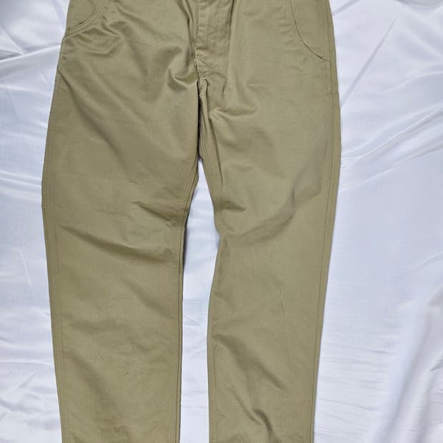 아웃스탠딩치노팬츠