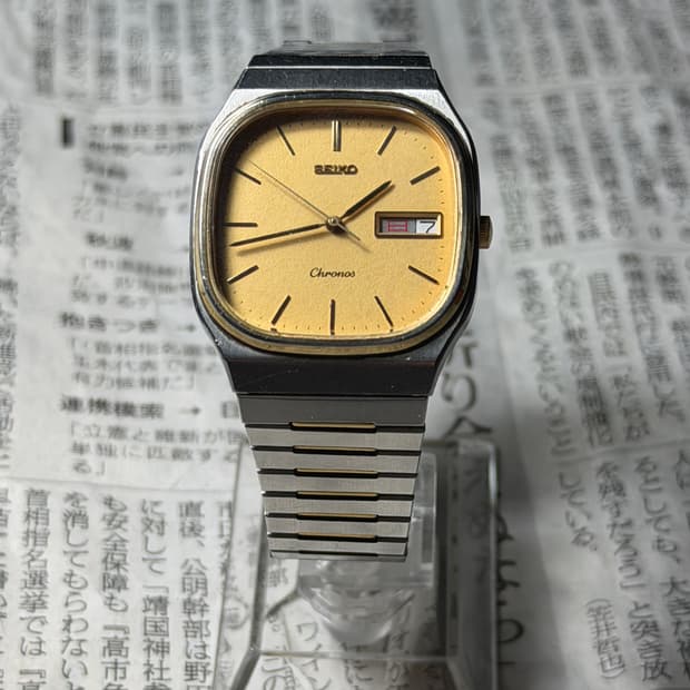 SEIKO quartz chronos